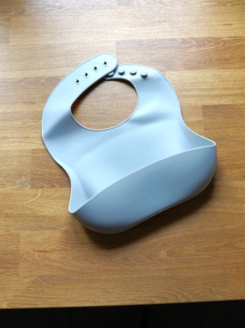 Babero de silicona Thermobaby con bolsillo anti-desbordamiento ajustable en 4 posiciones - Kiabi