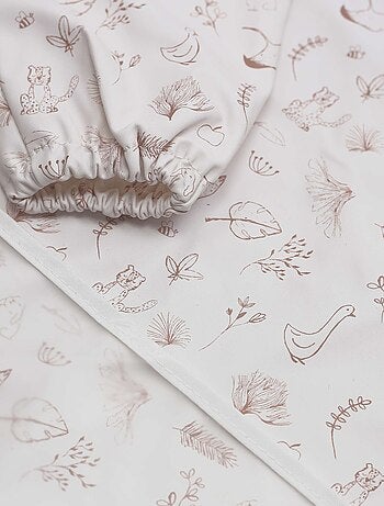 Babero delantal con mangas largas para bebé