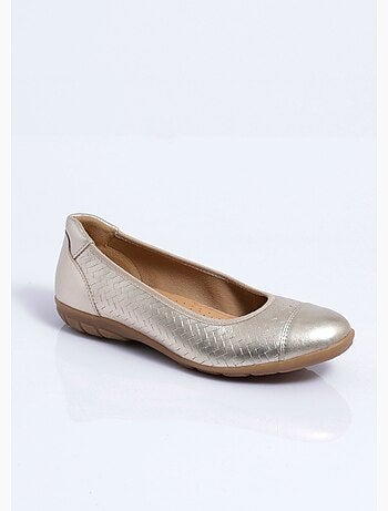 Bailarinas cómodas de piel con efecto trenzado.