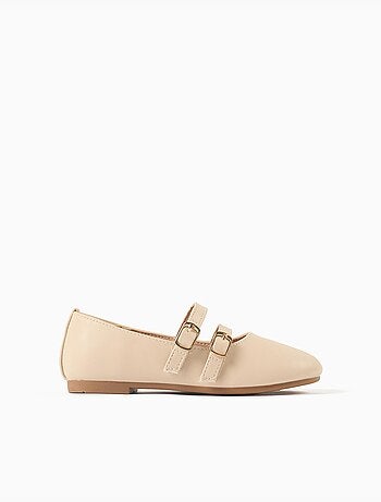 Bailarinas con tiras con hebilla decorativa