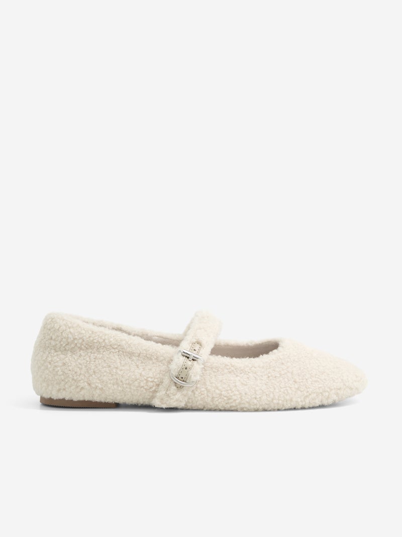 Bailarinas planas efecto borreguito Beige - Kiabi