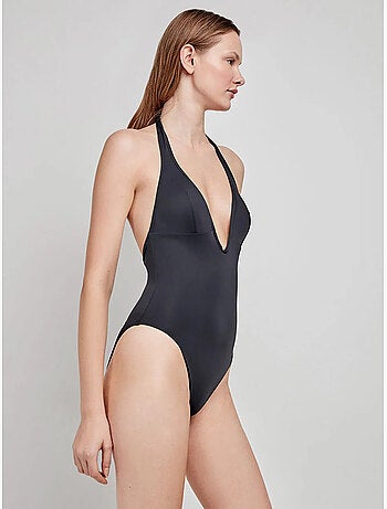 Bañador cuello halter con escote en v y foam extraíble