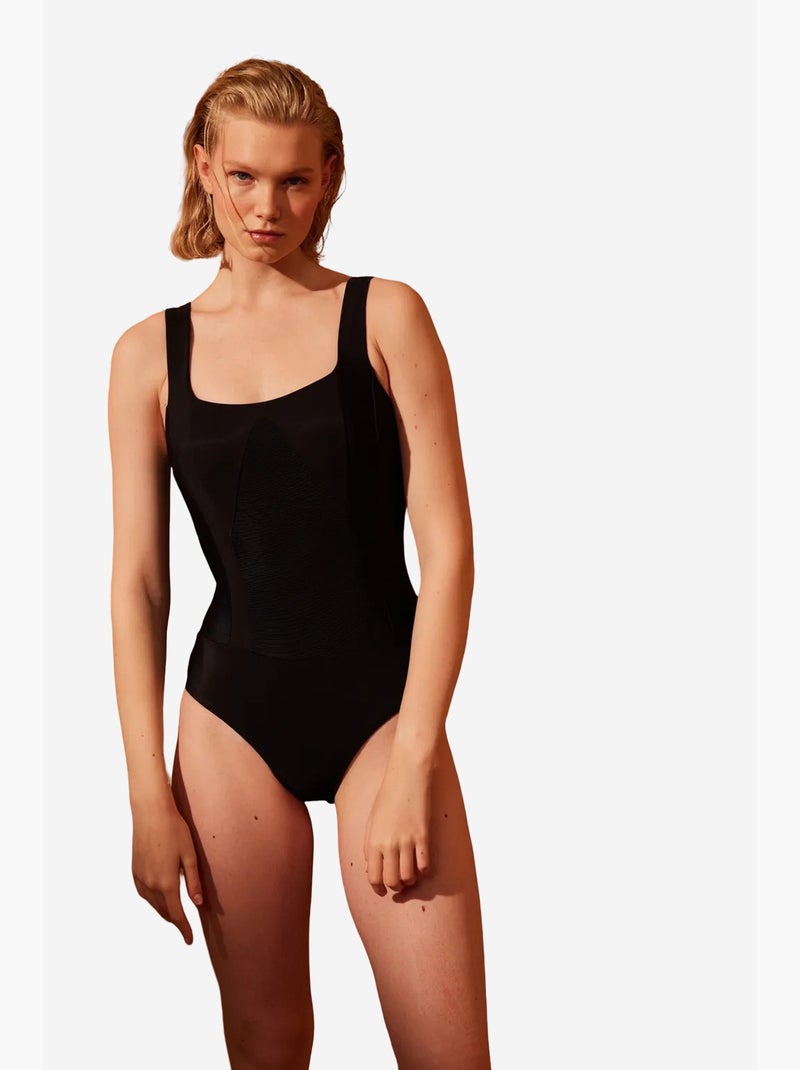 Bañador de mujer basic con corsé penti Negro - Kiabi