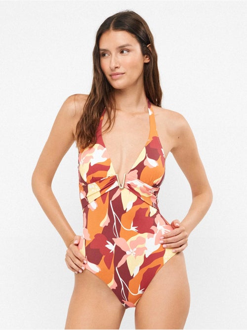 Bañador halter con foam fijo y detalle metálico en v en escote - Kiabi Bañador halter con foam fijo y detalle metálico en v en escote - Kiabi