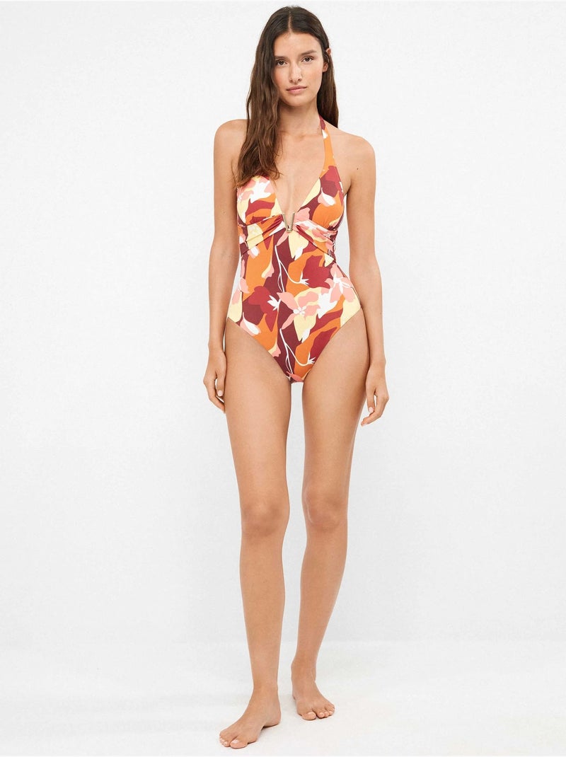 Bañador halter con foam fijo y detalle metálico en v en escote Multicolor - Kiabi