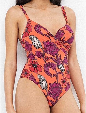 Bañador plus size efecto moldeador con aro y con foam