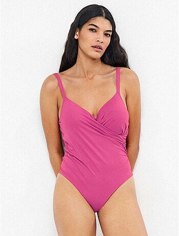 Bañador plus size efecto moldeador con aro y con foam