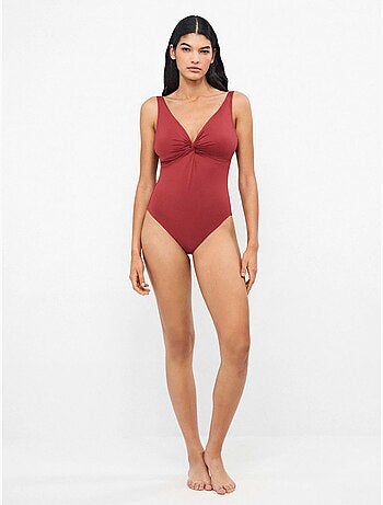 Bañador plus size efecto moldeador sin aro y con foam
