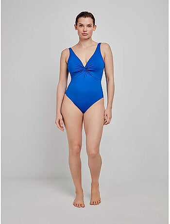 Bañador plus size moldeador, sin aro, con foam y nudo en escote