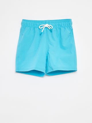 Bañador tipo bermudas con cordones ajustables
