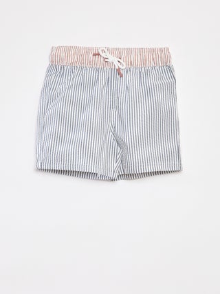 Bañador tipo bermudas estampado