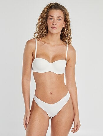Bandeau invisible con copa preformada