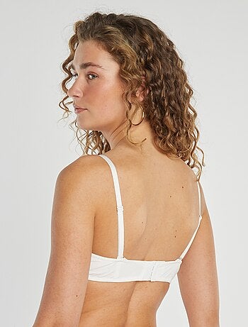 Bandeau invisible con copa preformada
