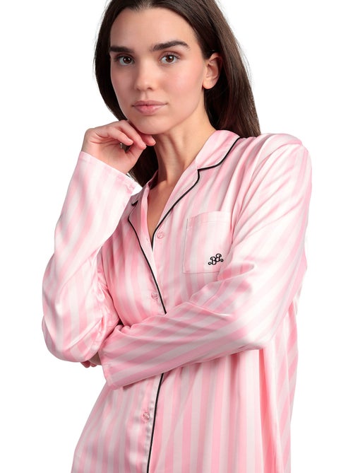 BARBIE Camisola Manga Larga Abierta Satinada Elegant Barbie para Mujer - Kiabi BARBIE Camisola Manga Larga Abierta Satinada Elegant Barbie para Mujer - Kiabi