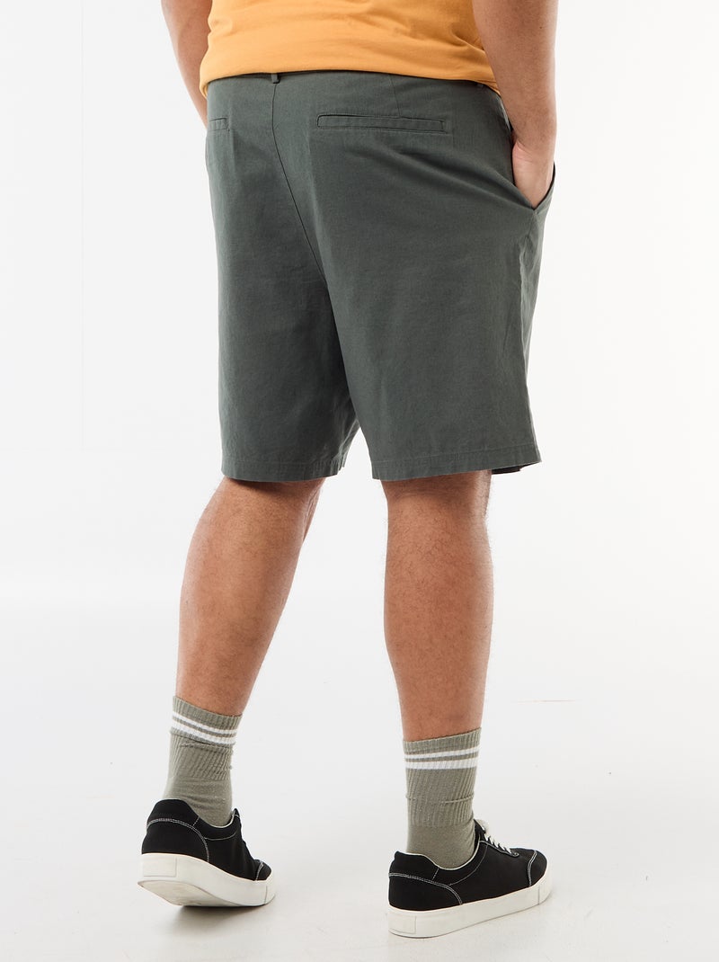 Bermuda chino con abertura abotonada + cremallera + cordones Verde - Kiabi