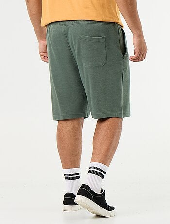 Bermuda chino con cintura elástica