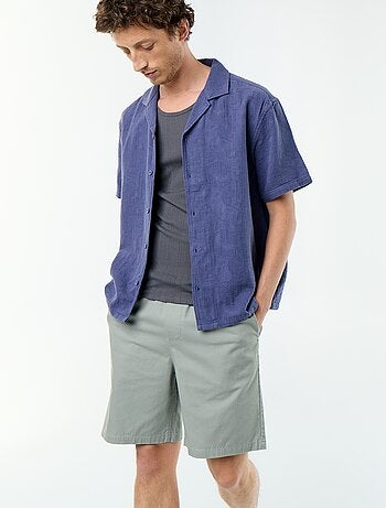 Bermuda chino de sarga