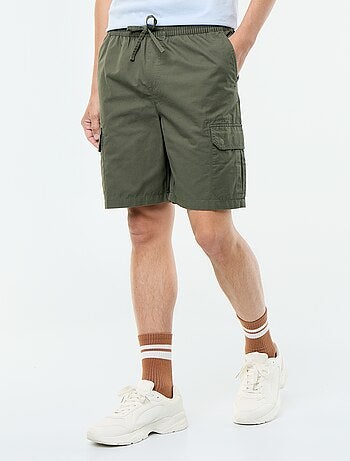 Bermuda chino de sarga