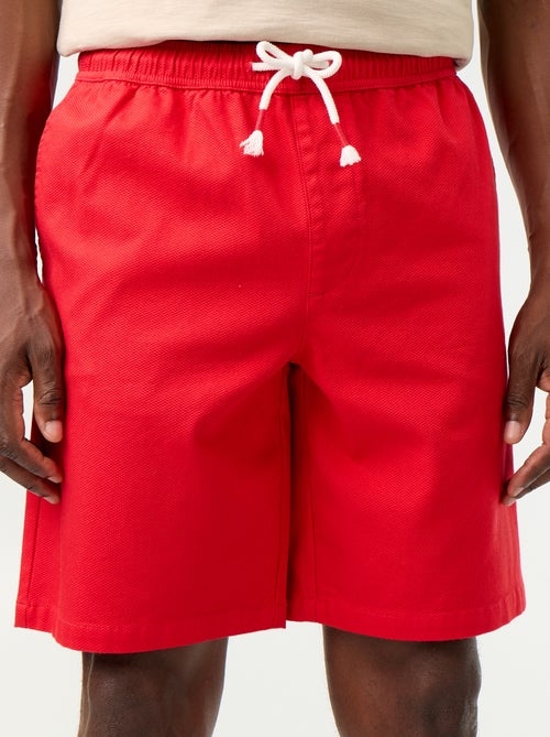 Bermuda chino de tejido dobby - Kiabi Bermuda chino de tejido dobby - Kiabi