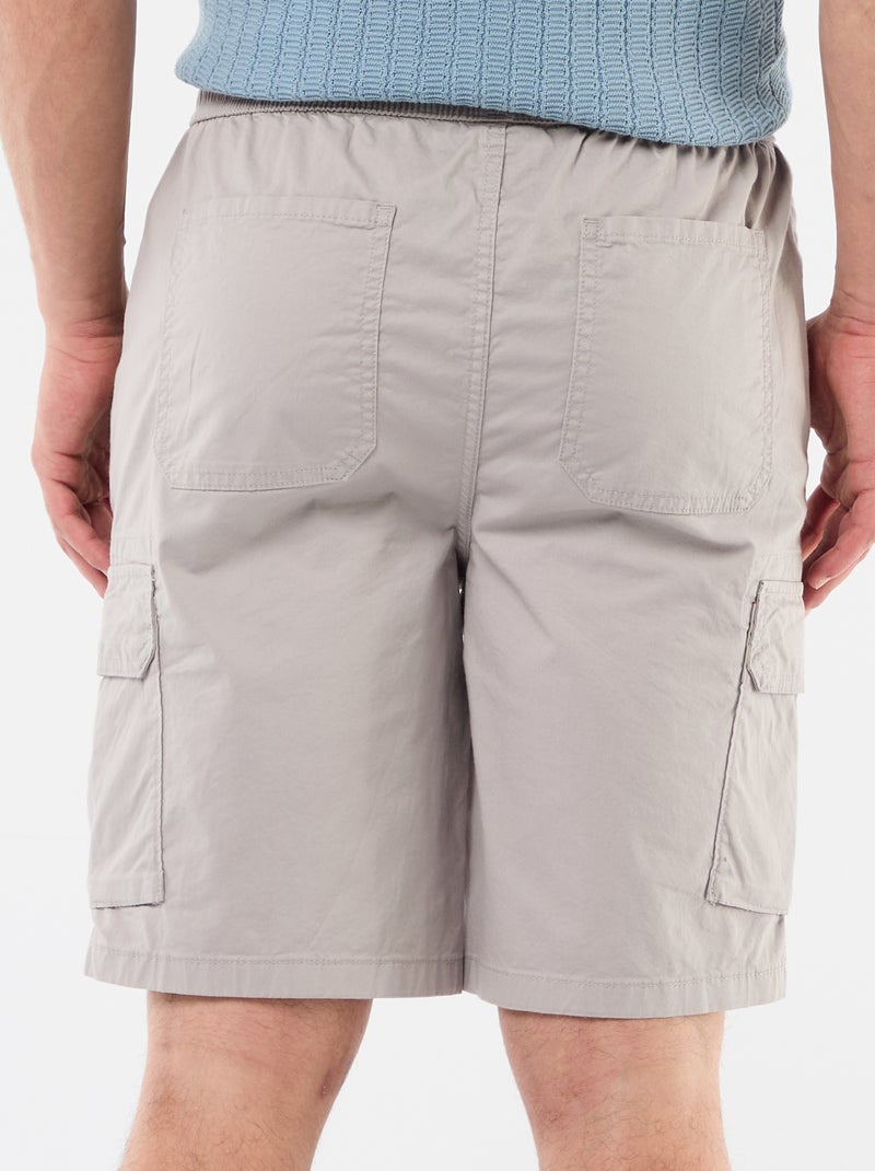 Bermuda chino en popelina con bolsillos con solapa Gris - Kiabi