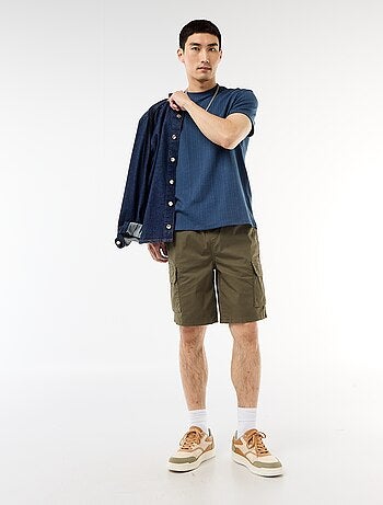 Bermuda chino en popelina con bolsillos con solapa