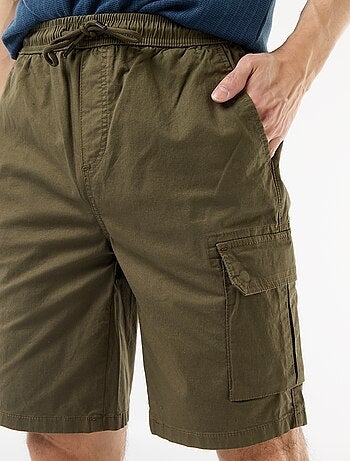 Bermuda chino en popelina con bolsillos con solapa