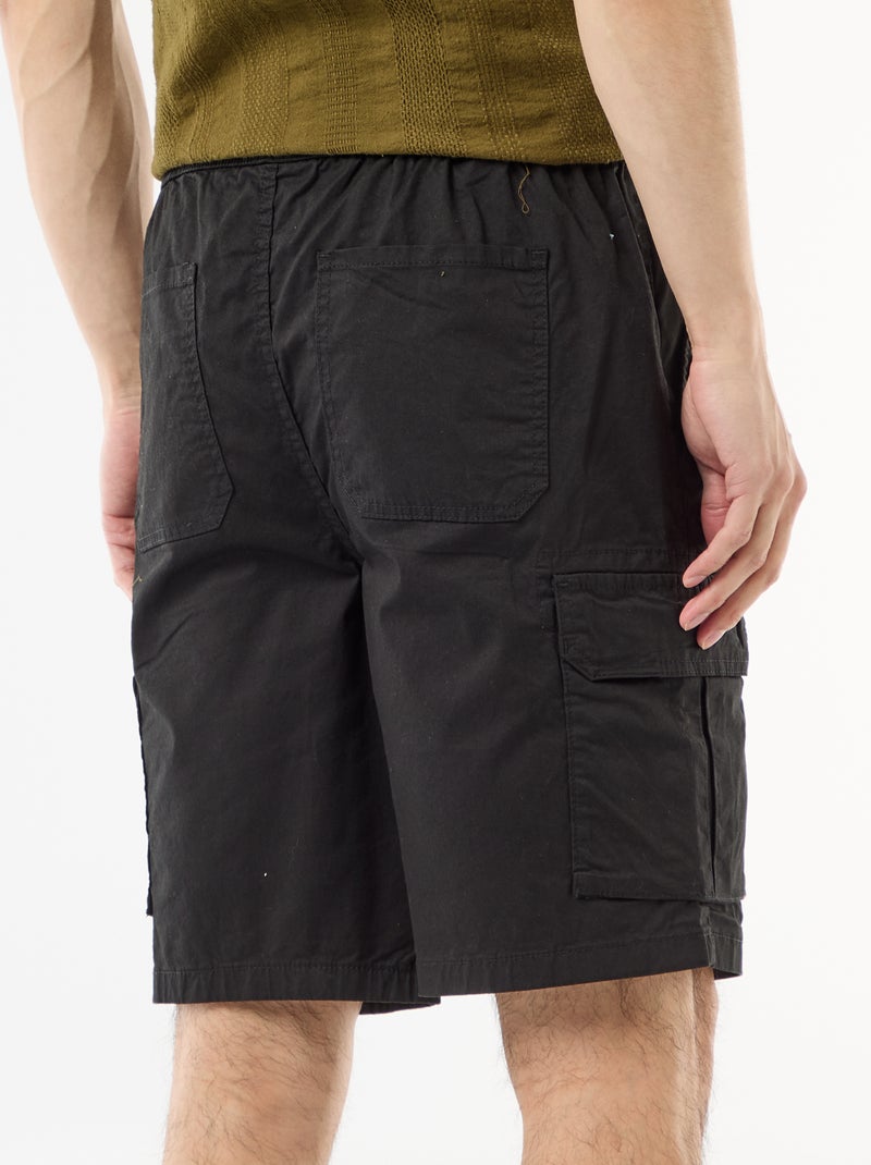Bermuda chino en popelina con bolsillos con solapa Negro - Kiabi
