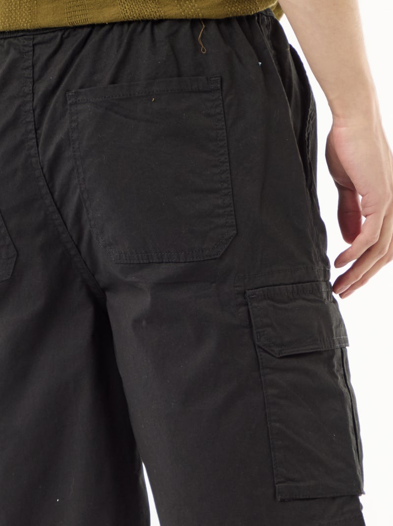Bermuda chino en popelina con bolsillos con solapa Negro - Kiabi