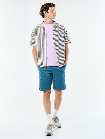 Bermuda chino liso