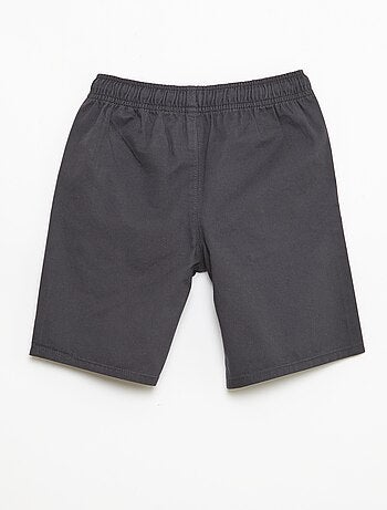 Bermuda chino liso con cordones ajustables