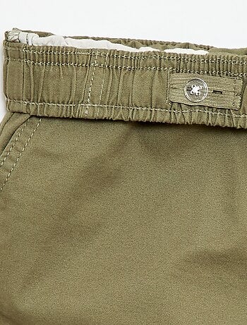 Bermuda chino liso con cordones ajustables