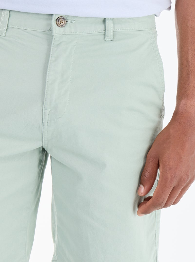 Bermuda chino liso en twill Verde - Kiabi