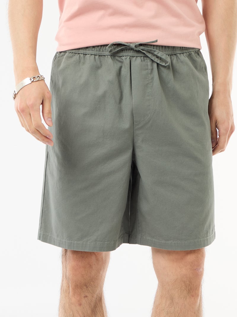 Bermuda chino liso Verde - Kiabi