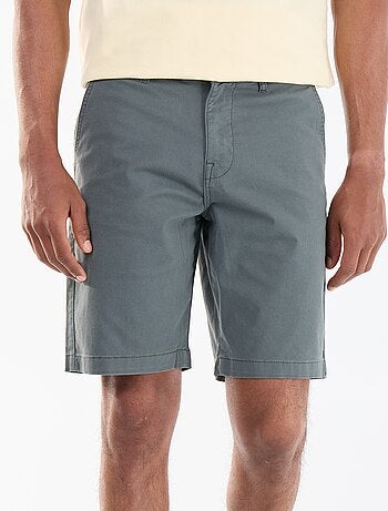Bermuda chino liso