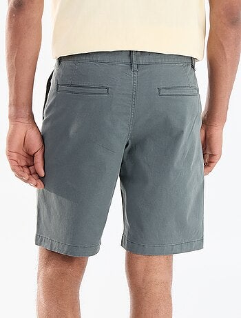 Bermuda chino liso