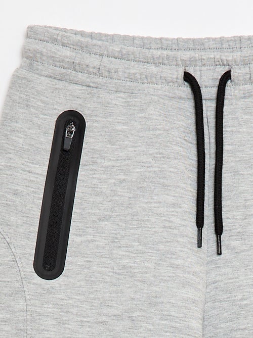 Bermuda de felpa con bolsillos con cremallera - Kiabi