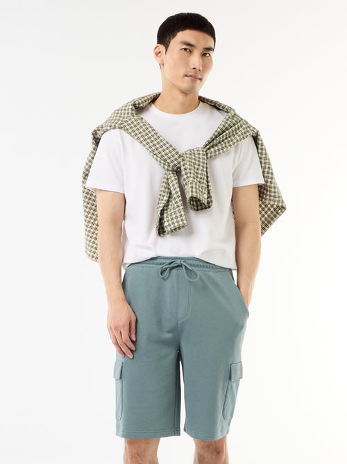 Bermuda de felpa ligera con bolsillos con solapa - Kiabi