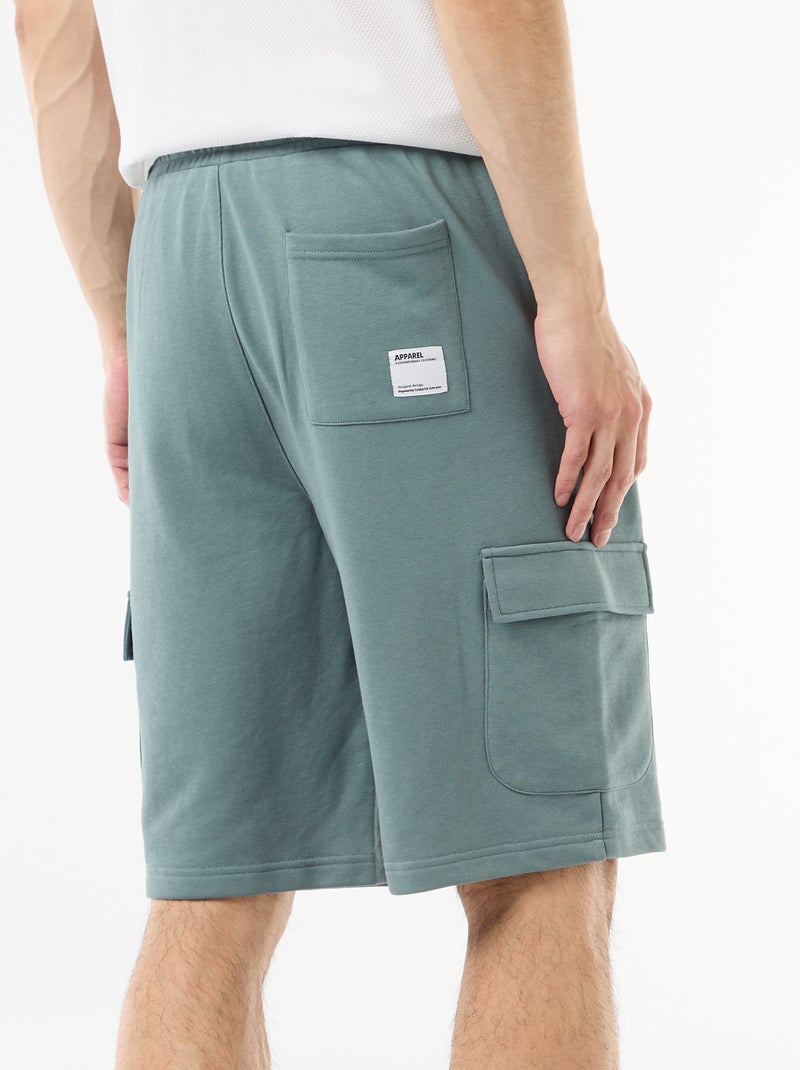 Bermuda de felpa ligera con bolsillos con solapa Azul - Kiabi