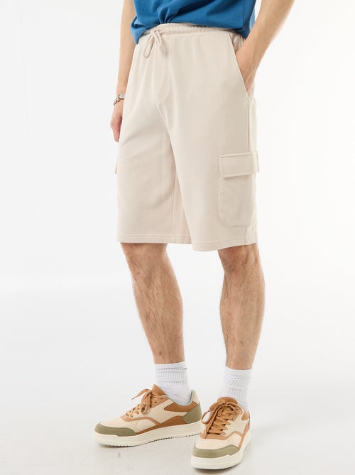Bermuda de felpa ligera con bolsillos con solapa - Kiabi