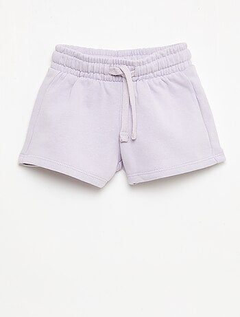 Bermuda de felpa perchada