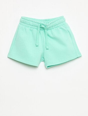 Bermuda de felpa perchada