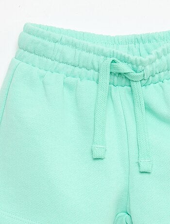 Bermuda de felpa perchada