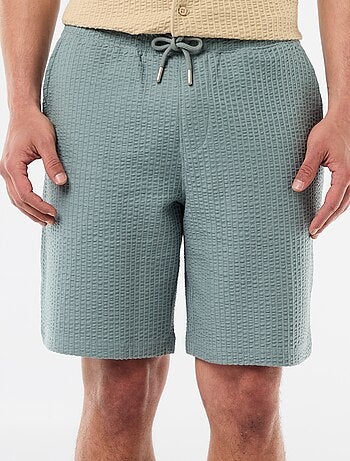 Bermuda de punto grueso liso