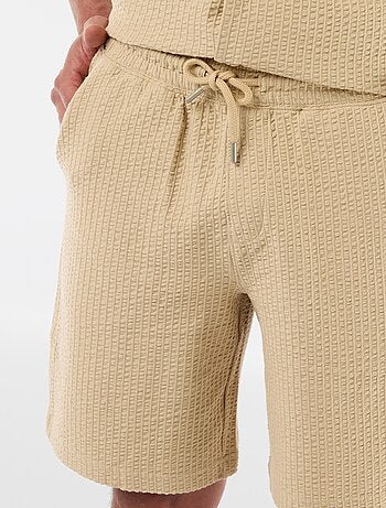 Bermuda de punto grueso liso