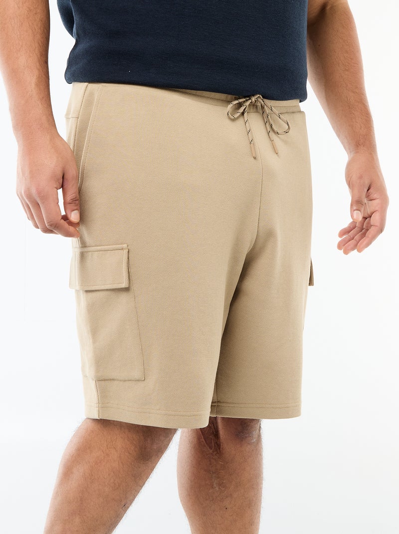 Bermuda de punto piqué con bolsillos de solapa Beige - Kiabi