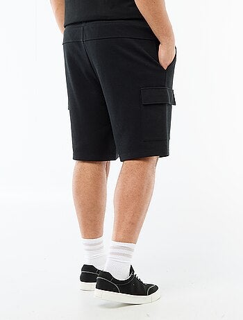 Bermuda de punto piqué con bolsillos de solapa