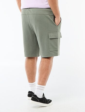 Bermuda de punto piqué con bolsillos de solapa