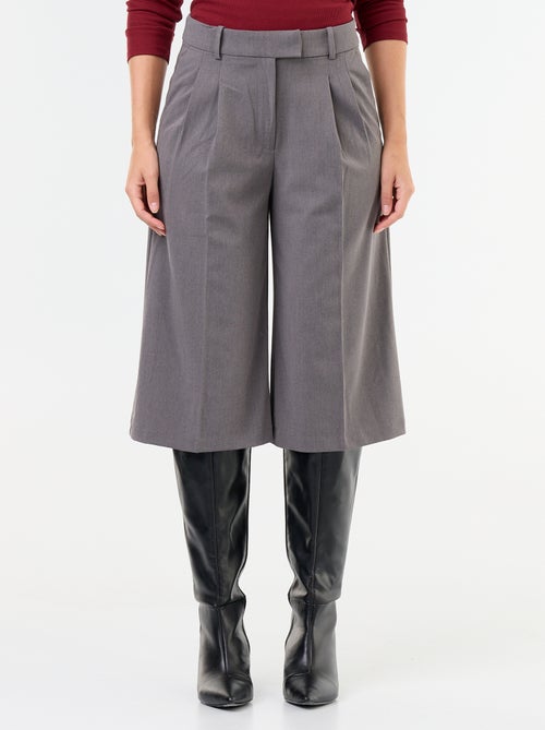 Bermuda larga corte chino - Kiabi