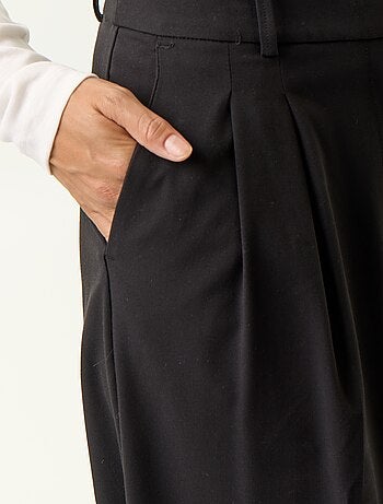 Bermuda larga corte chino