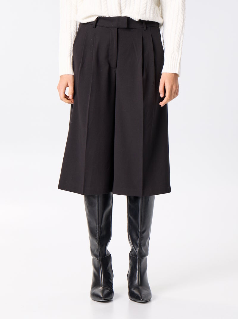 Bermuda larga corte chino Negro - Kiabi